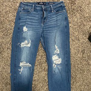 Hollister mom jeans!